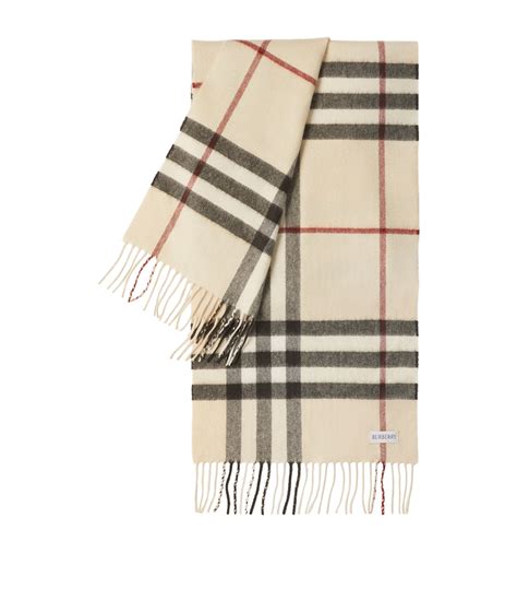 Burberry cashmere check